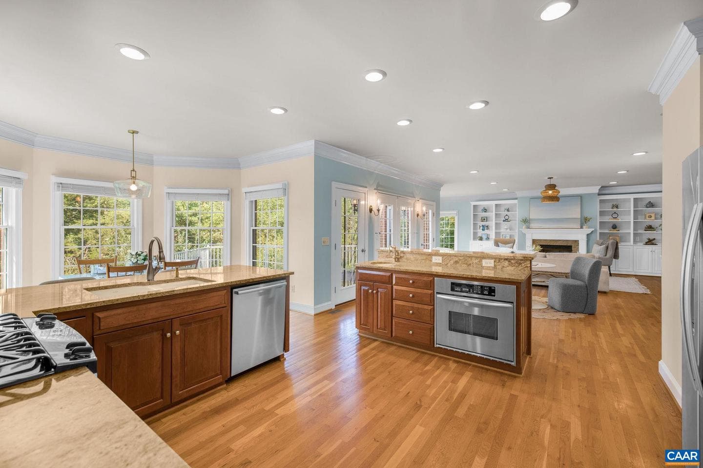 2420 Pendower Ln photo 22