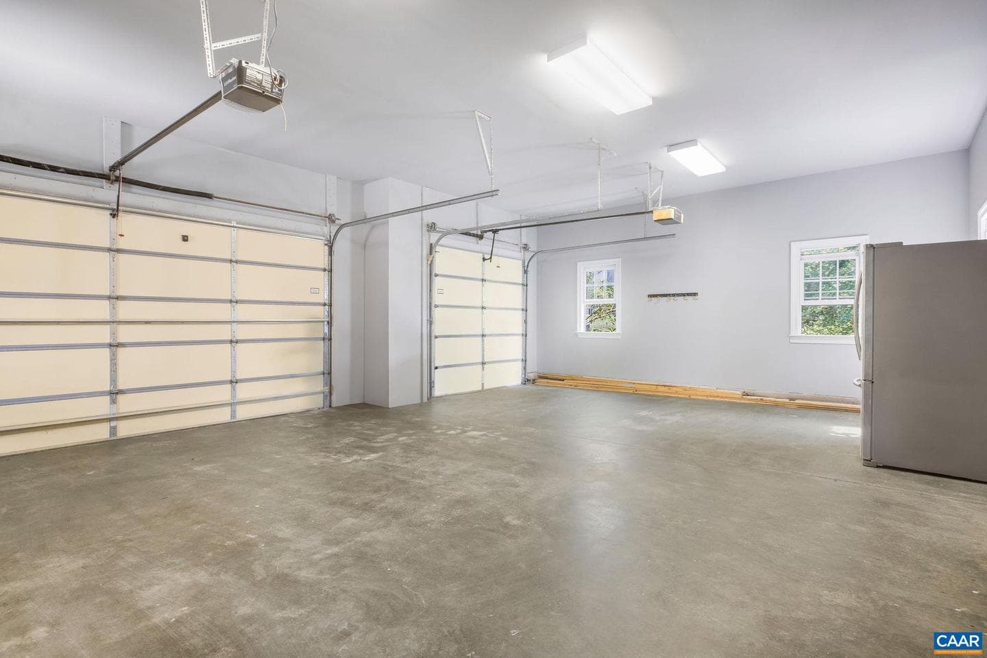 2420 Pendower Ln photo 28