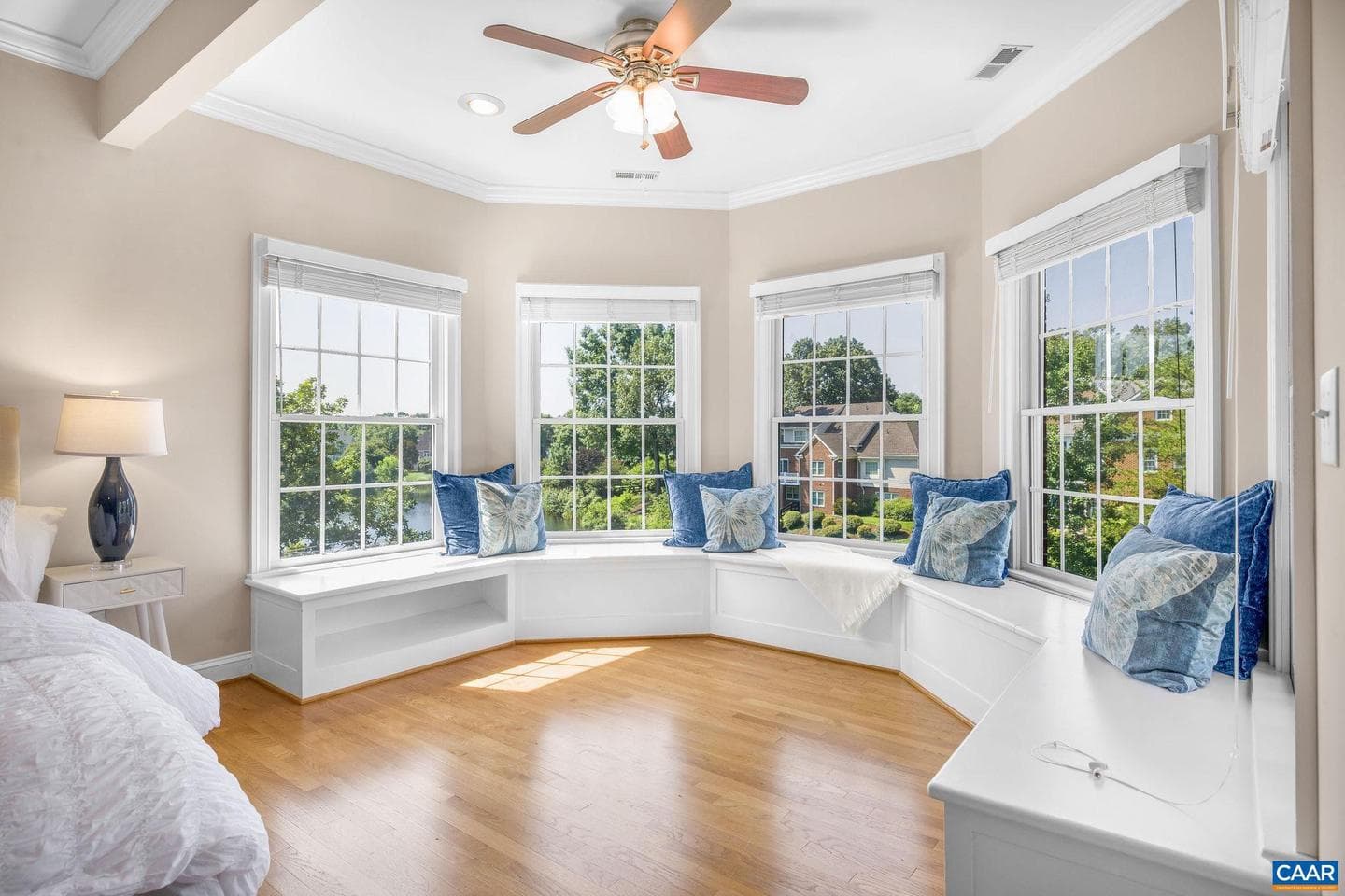 2420 Pendower Ln photo 33