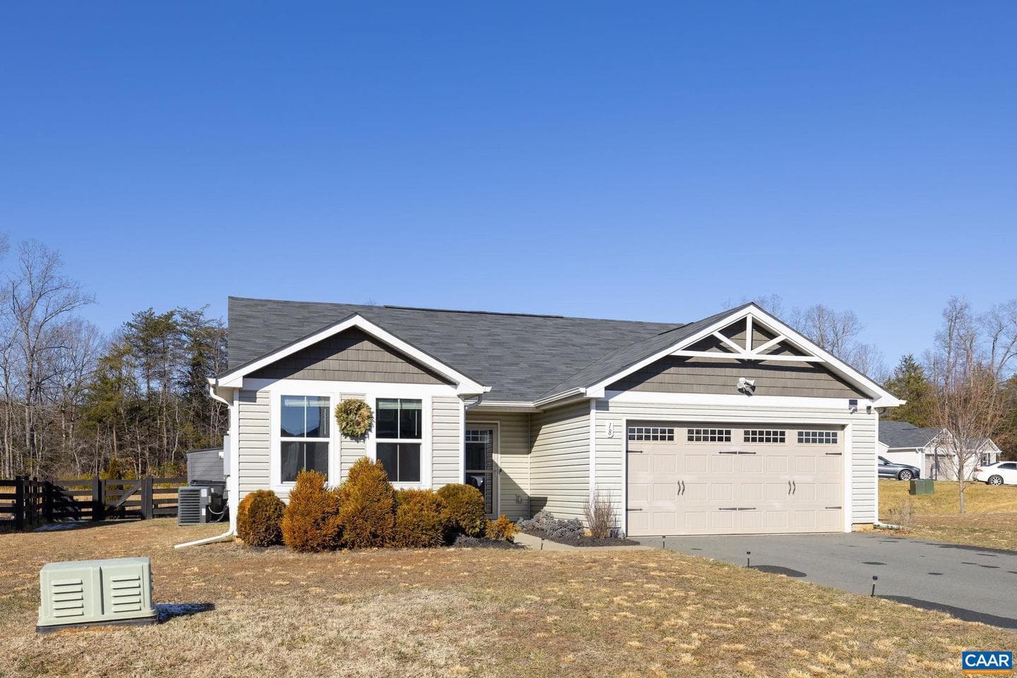 18 Mannie Ct photo 4