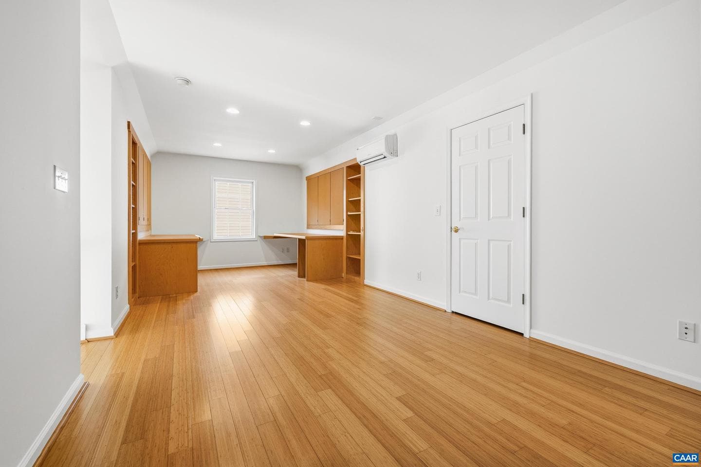 117 Burnet St photo 31