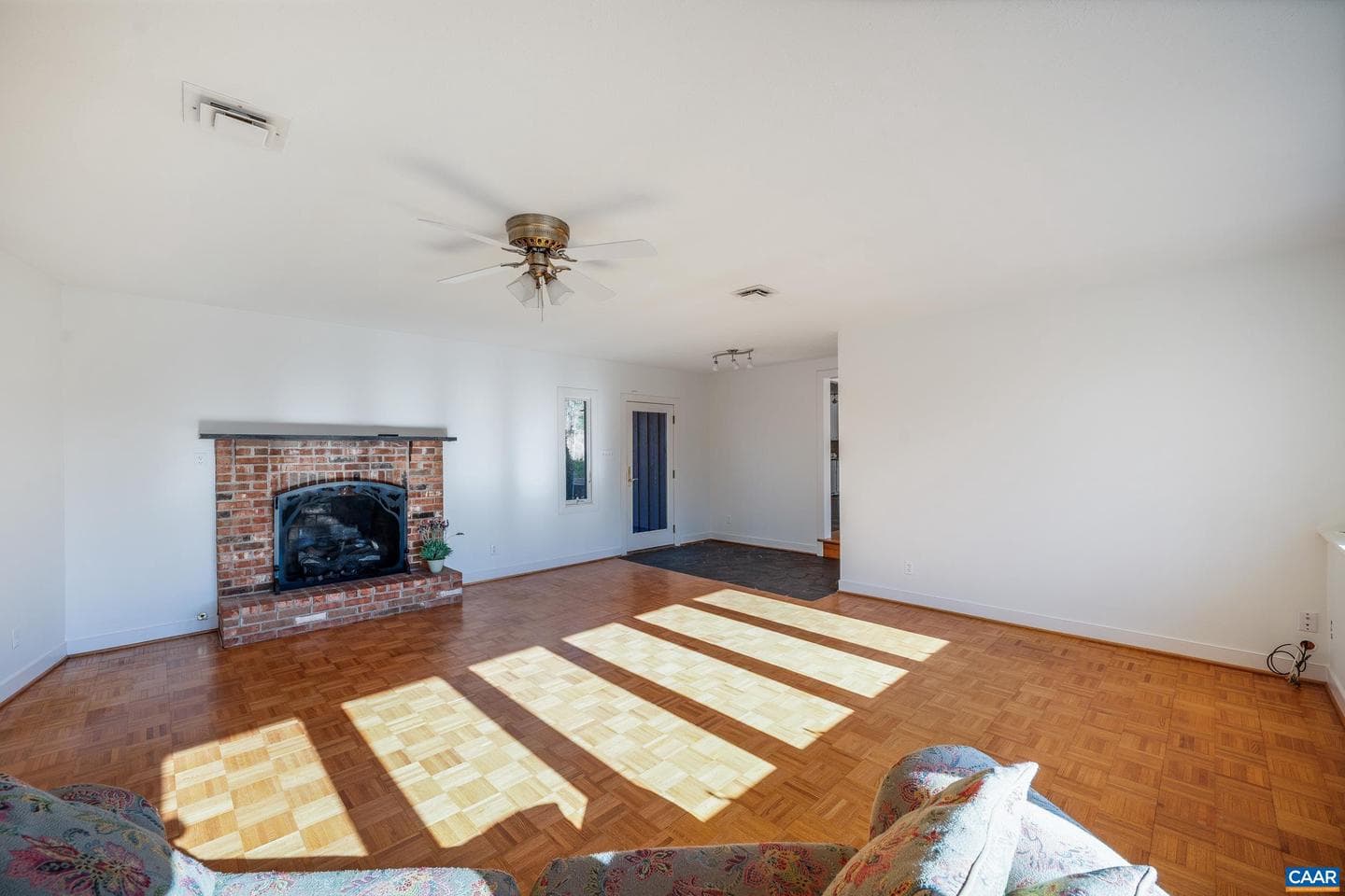 2288 Lexington Tpke photo 5