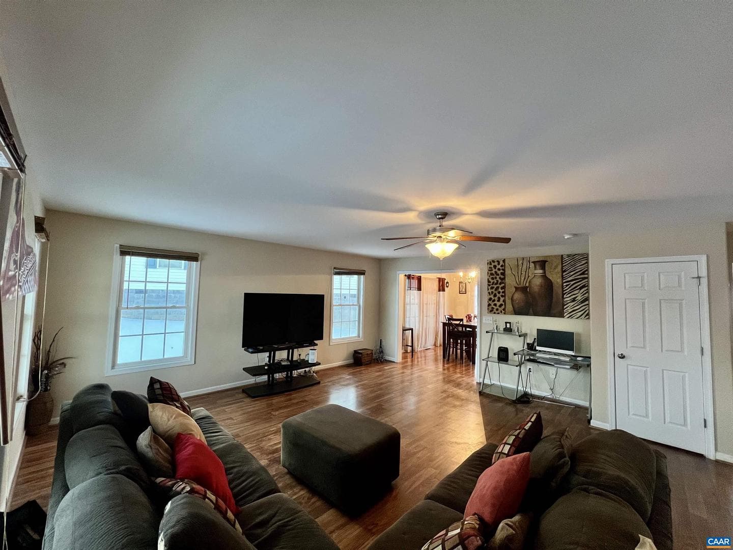 305 Overview St photo 8