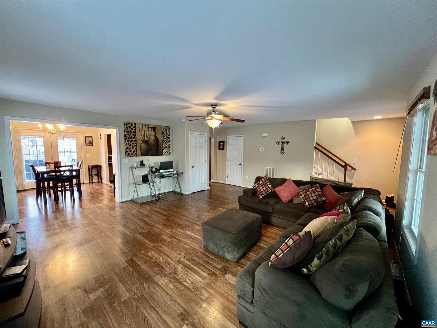 305 Overview St photo 9