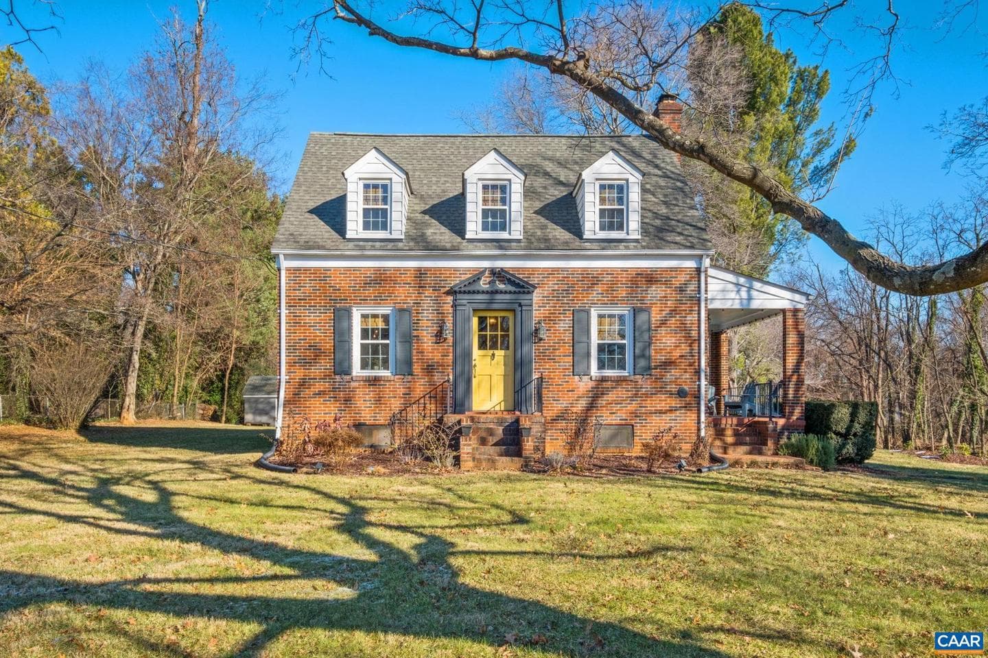 602 N Main St
