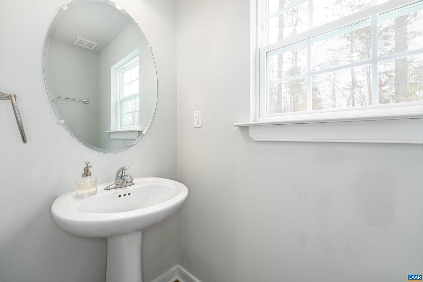 562 Taylor Ridge Way photo 22