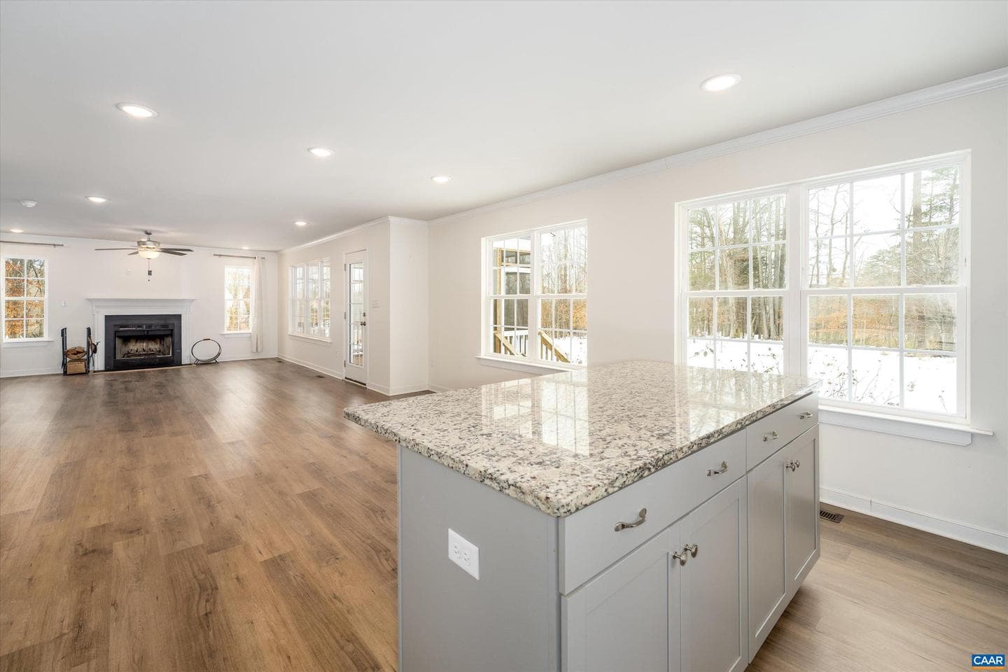 562 Taylor Ridge Way photo 9