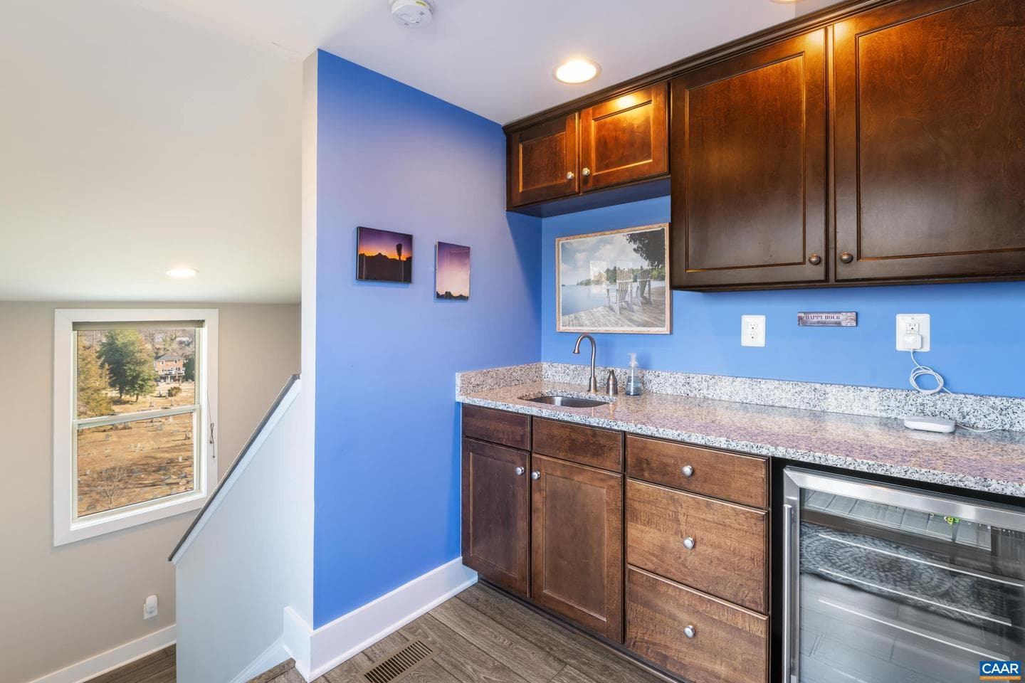 137 Almere Ave photo 26