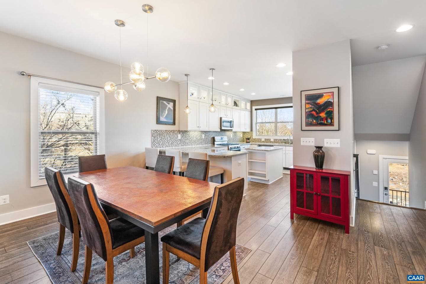 137 Almere Ave photo 6