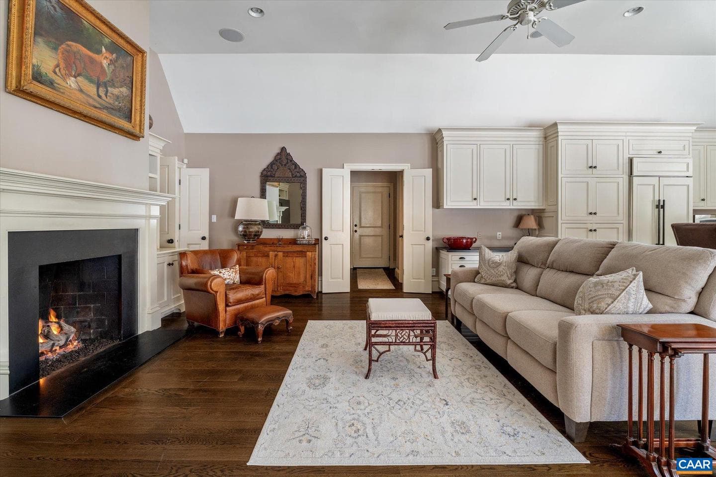 880 Club Dr photo 29