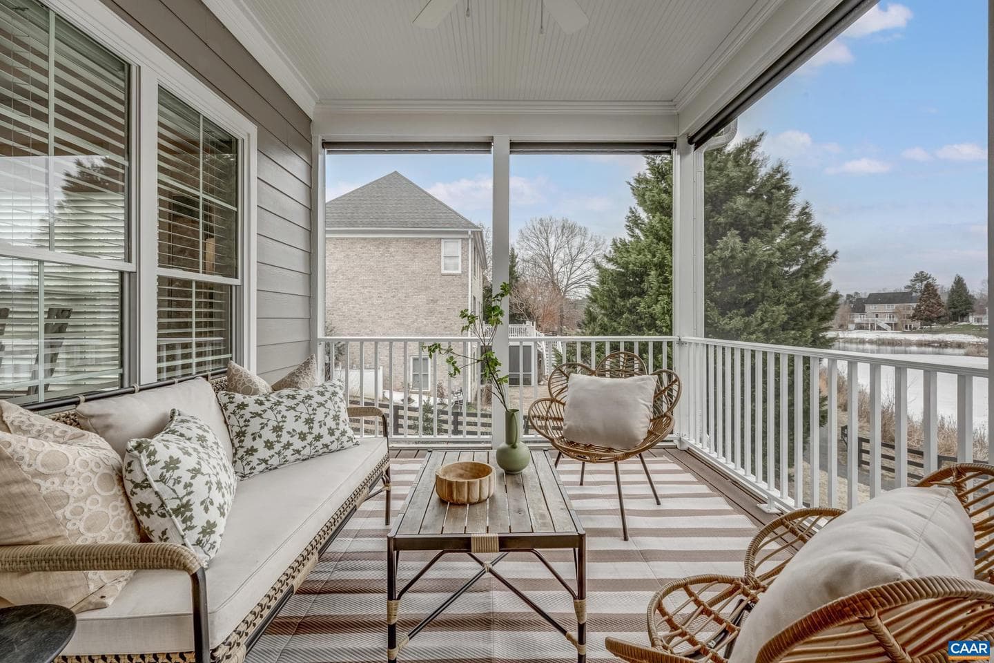2426 Pendower Ln photo 16