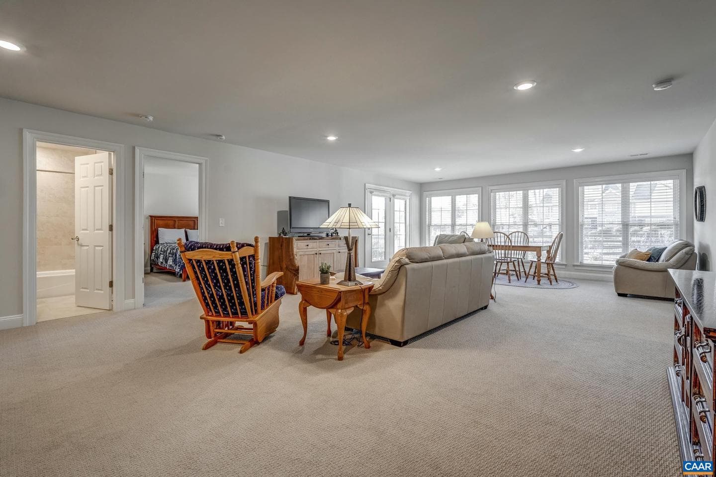2426 Pendower Ln photo 61