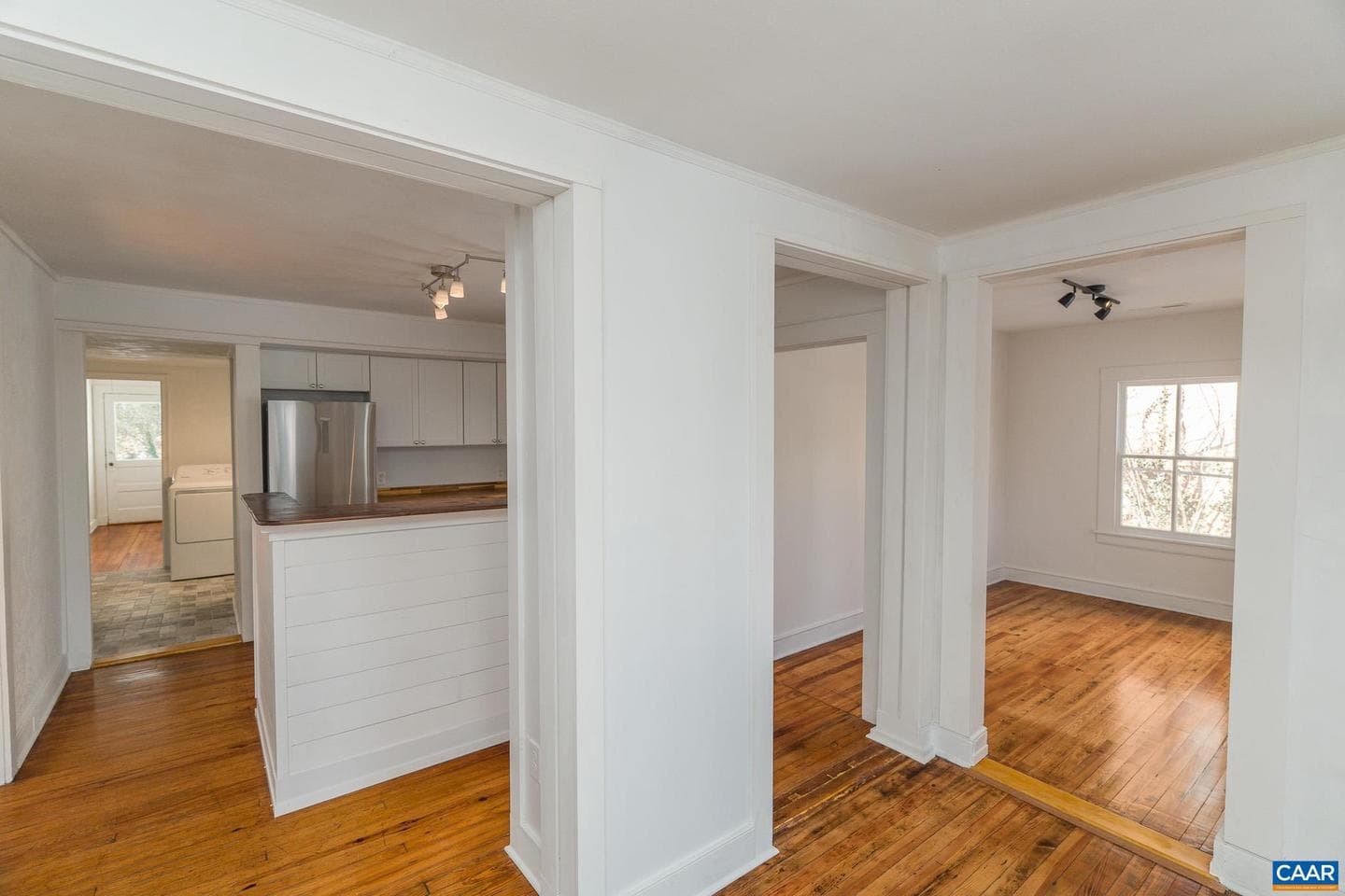 1108 Blenheim Ave photo 10