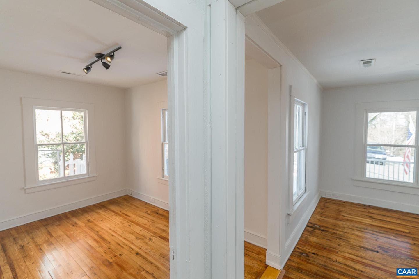 1108 Blenheim Ave photo 16