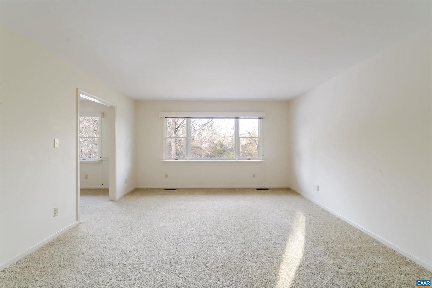 630 Kearsarge Cir photo 7