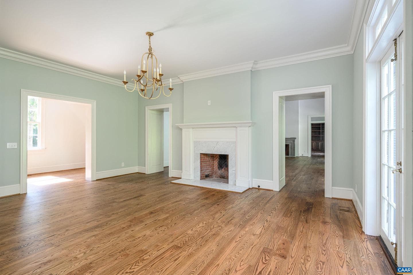 2405 Coopers Ln photo 10
