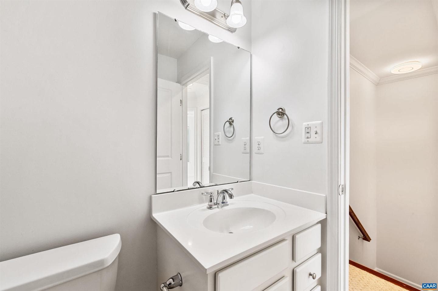 1511 Wickham Pond Dr photo 35