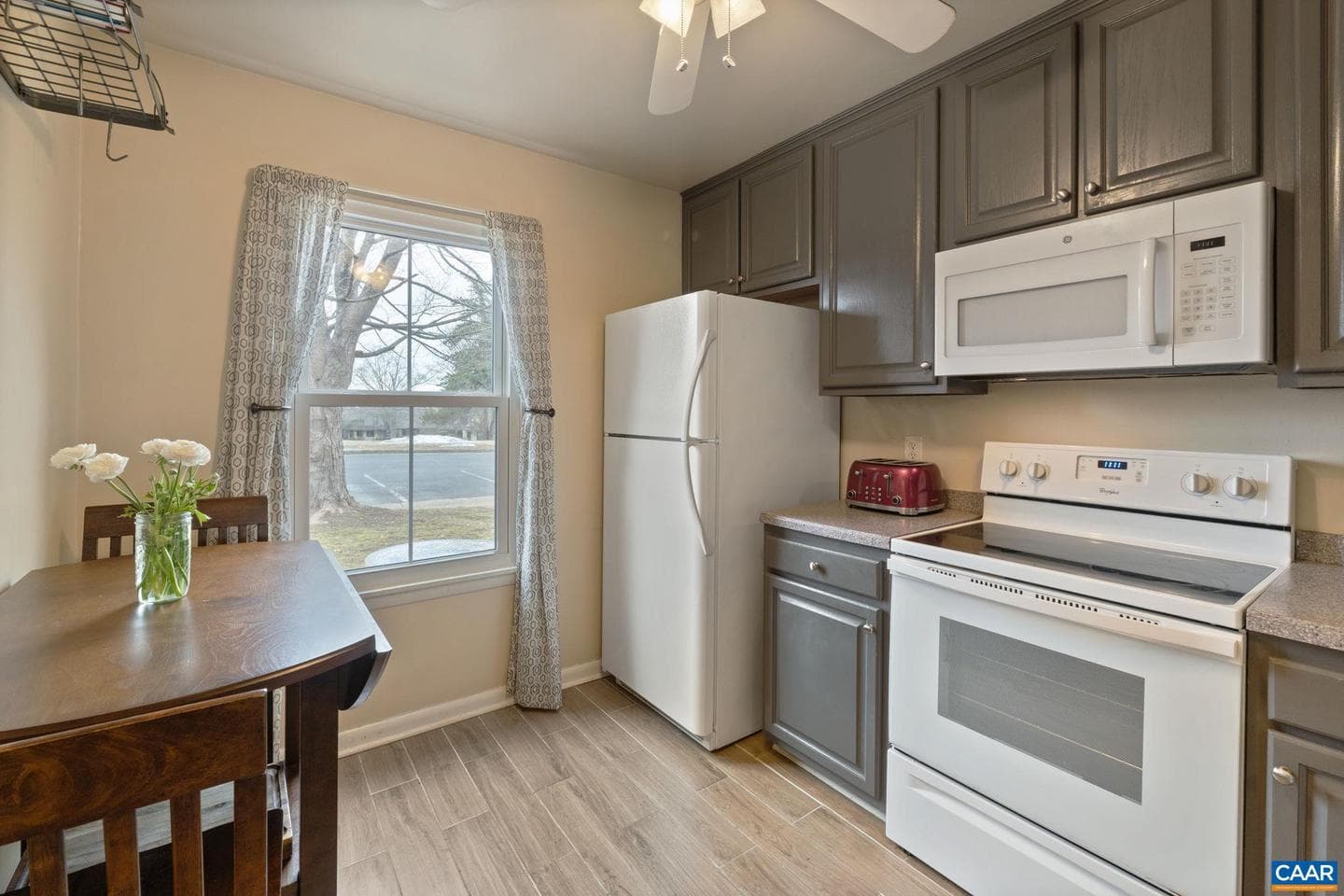 782 Merion Greene photo 11