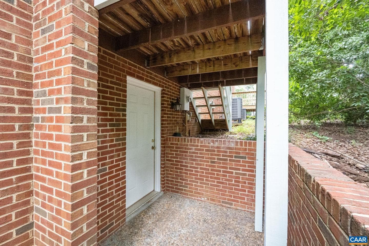 2752 Hydraulic Rd photo 34