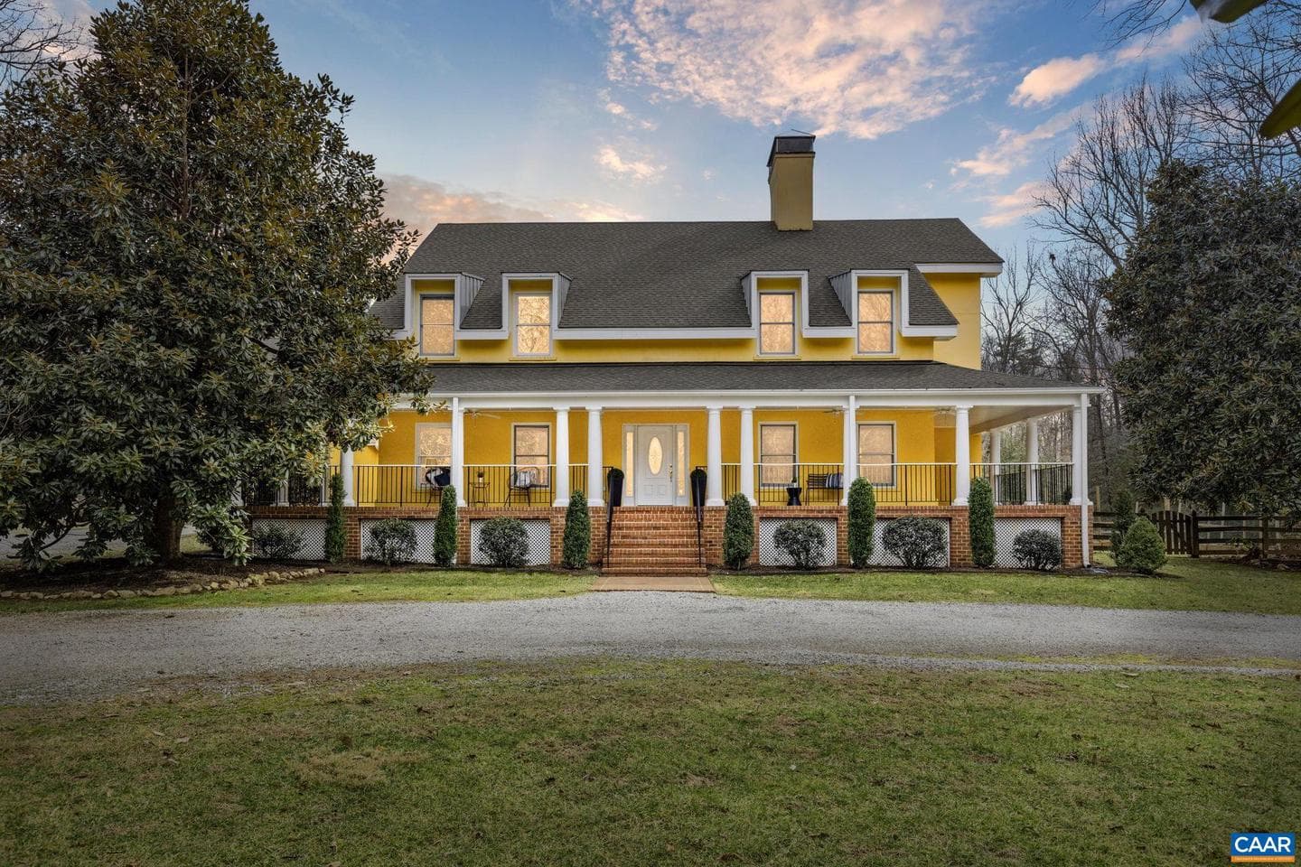 2783 Springfaire Dr photo 1