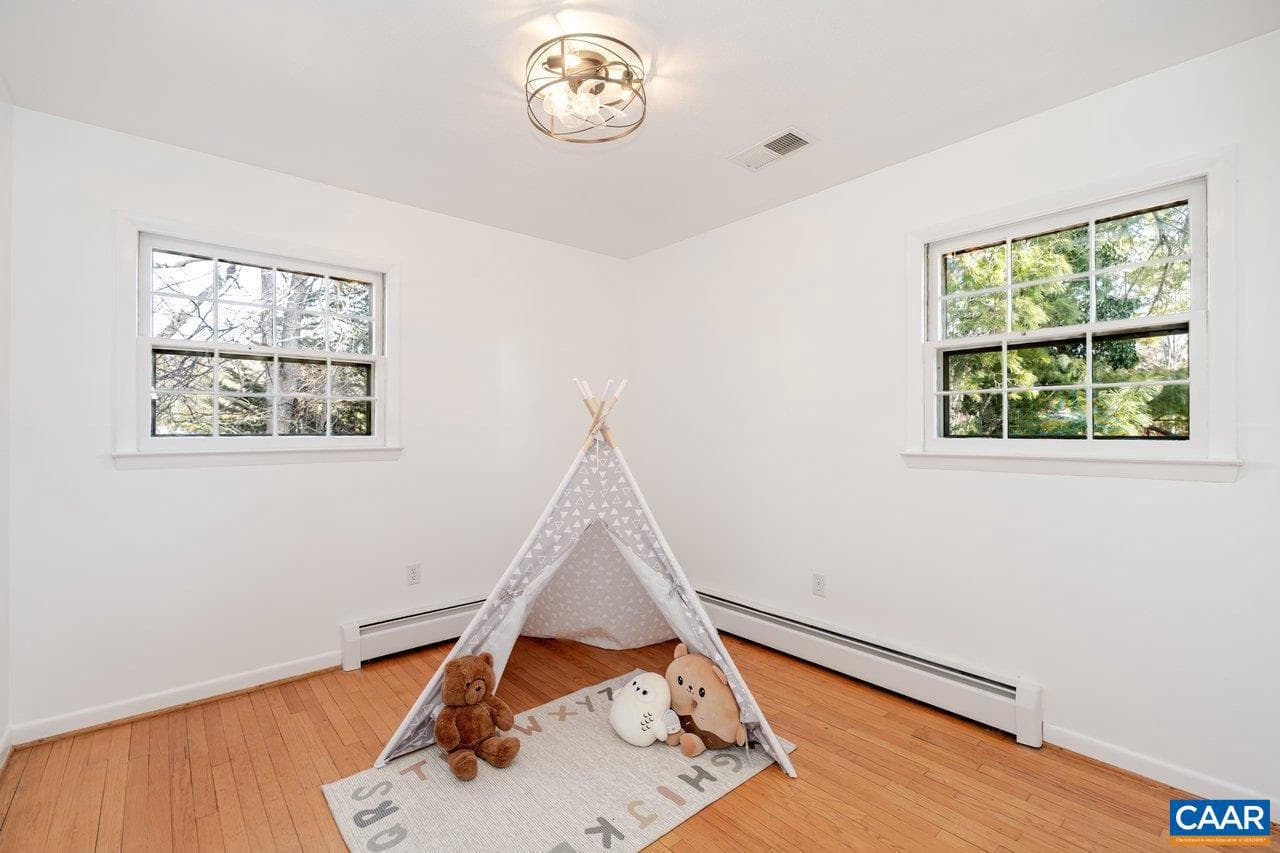 1408 N Coalter St photo 25