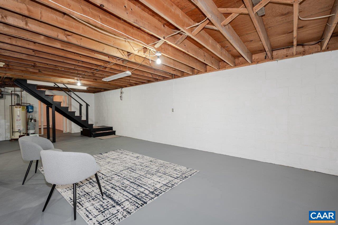 1408 N Coalter St photo 34