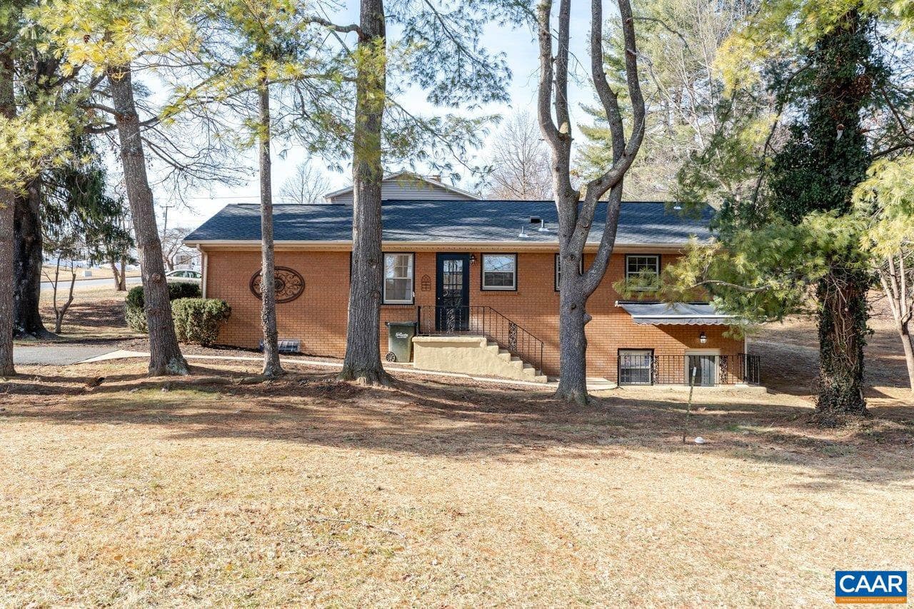 1408 N Coalter St photo 47
