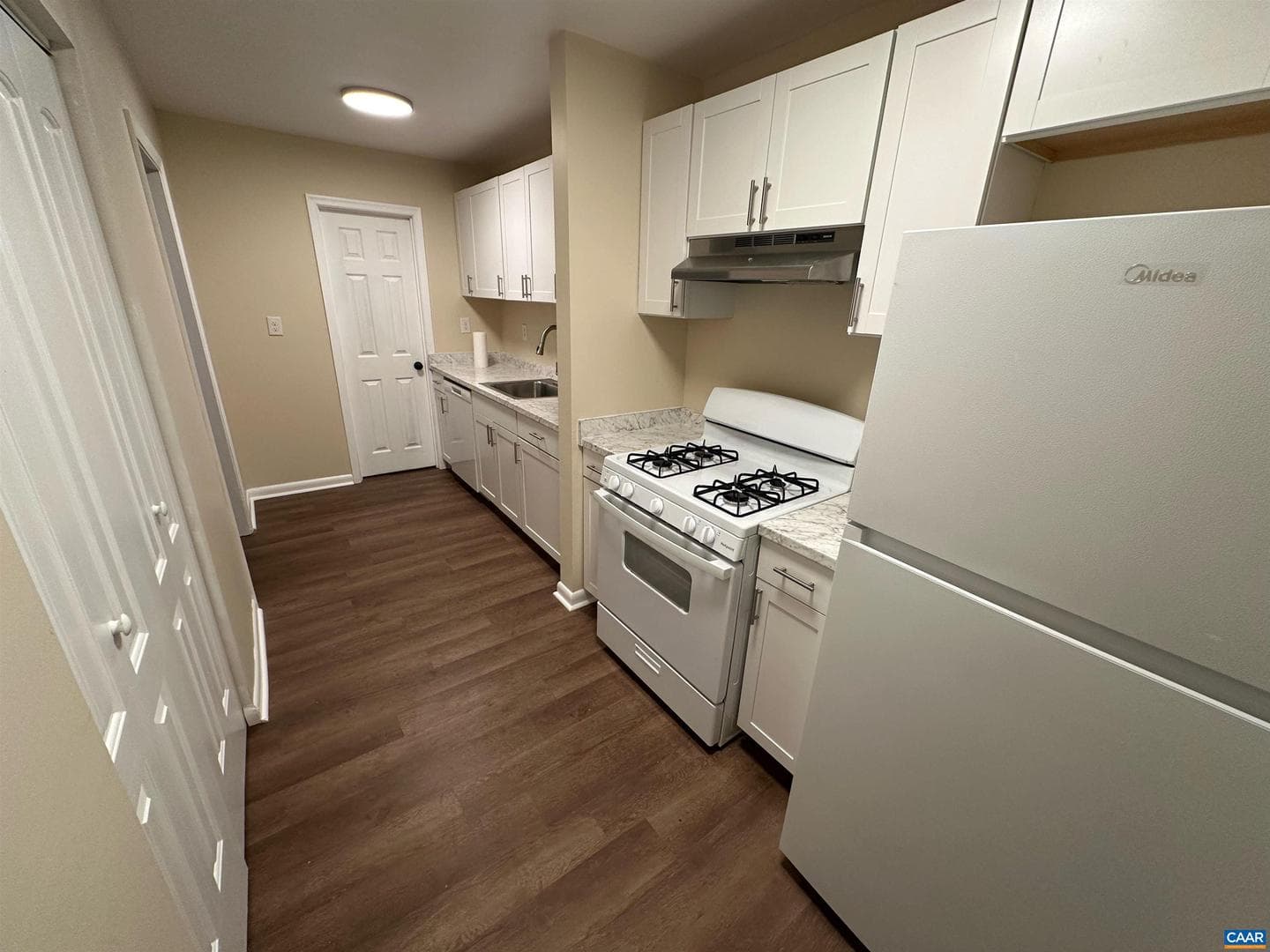 2517 Hydraulic Rd # 66 photo 13
