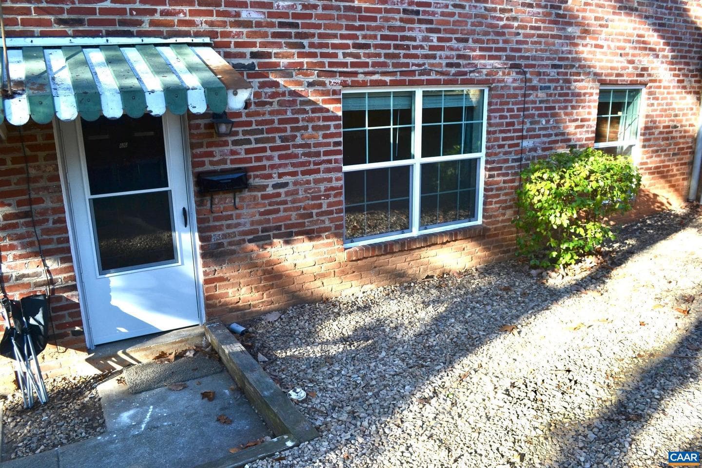 2517 Hydraulic Rd # 66 photo 3