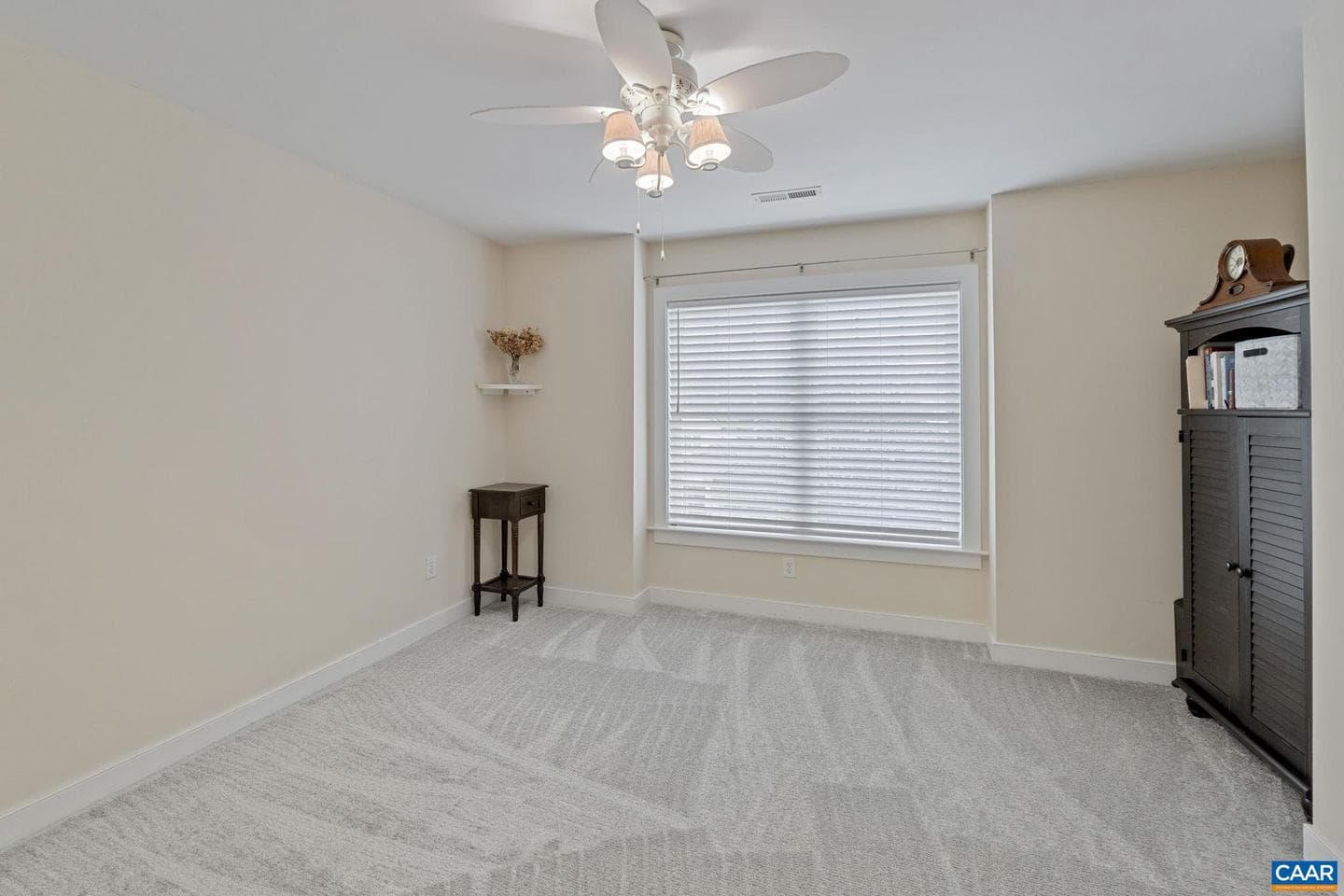 195 Brookwood Dr photo 17