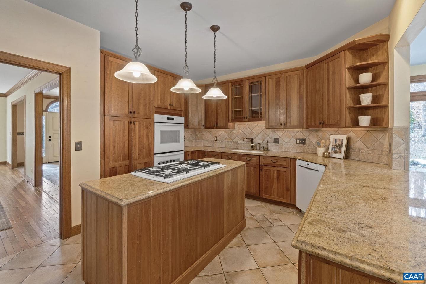 3104 Edgewater Dr photo 12