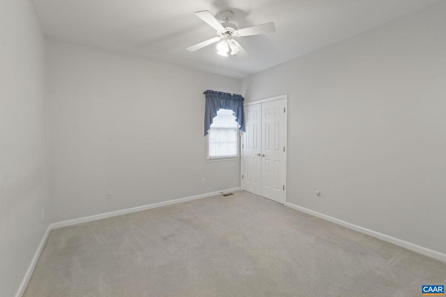 274 Jefferson photo 29