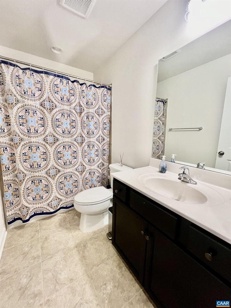 2209 Swallowtail Ln photo 13