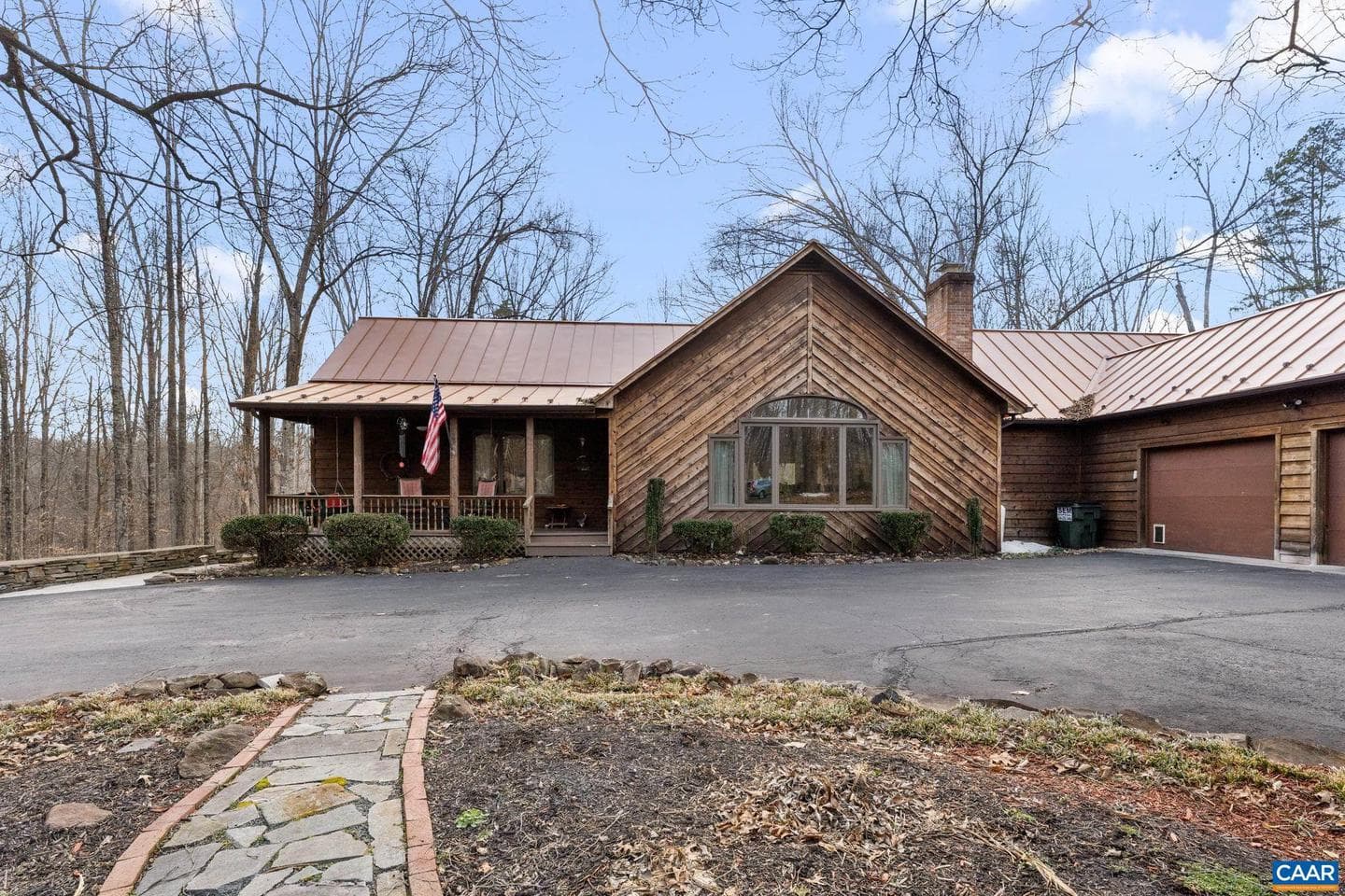 669 James River Rd photo 3