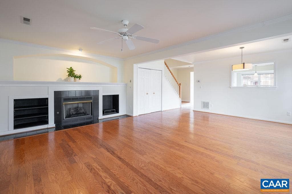 1411 Glenside Green photo 11