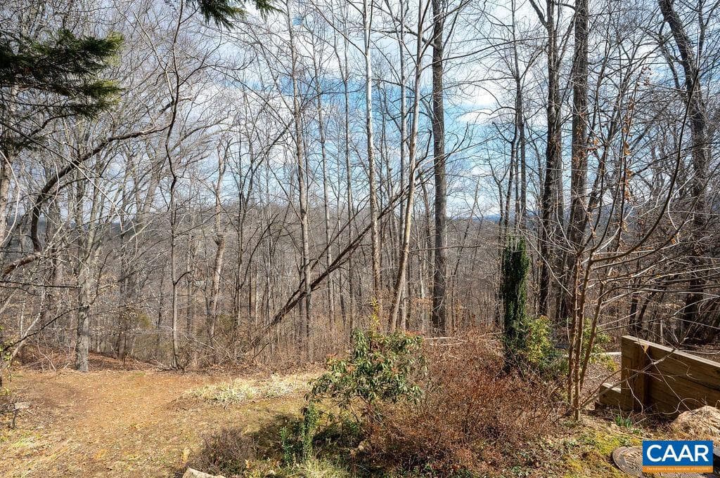 1411 Glenside Green photo 15