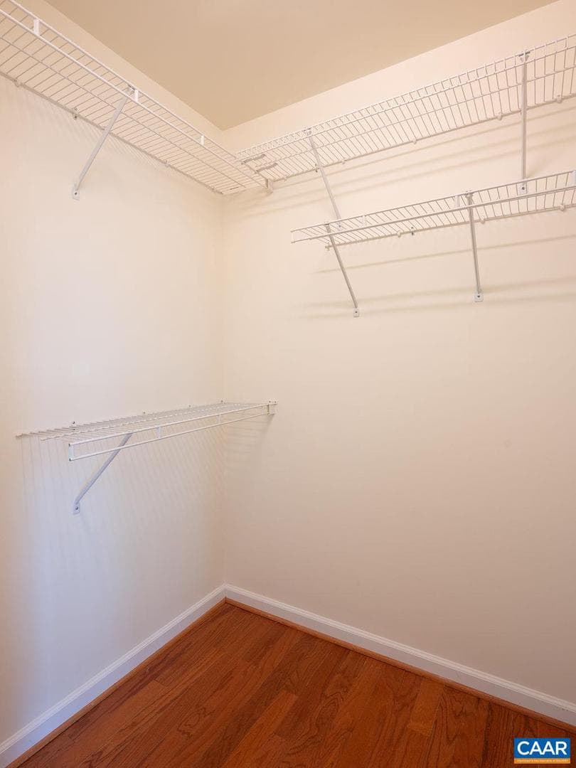 1411 Glenside Green photo 21