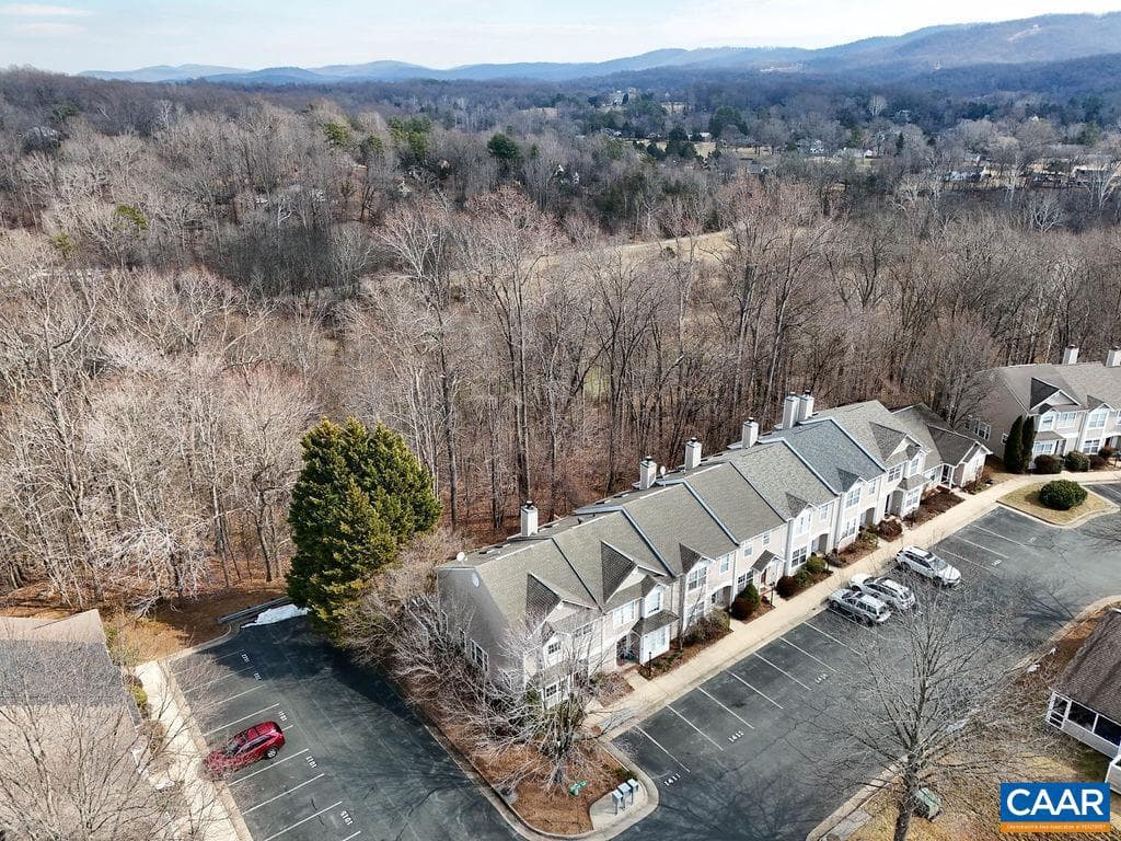 1411 Glenside Green photo 27