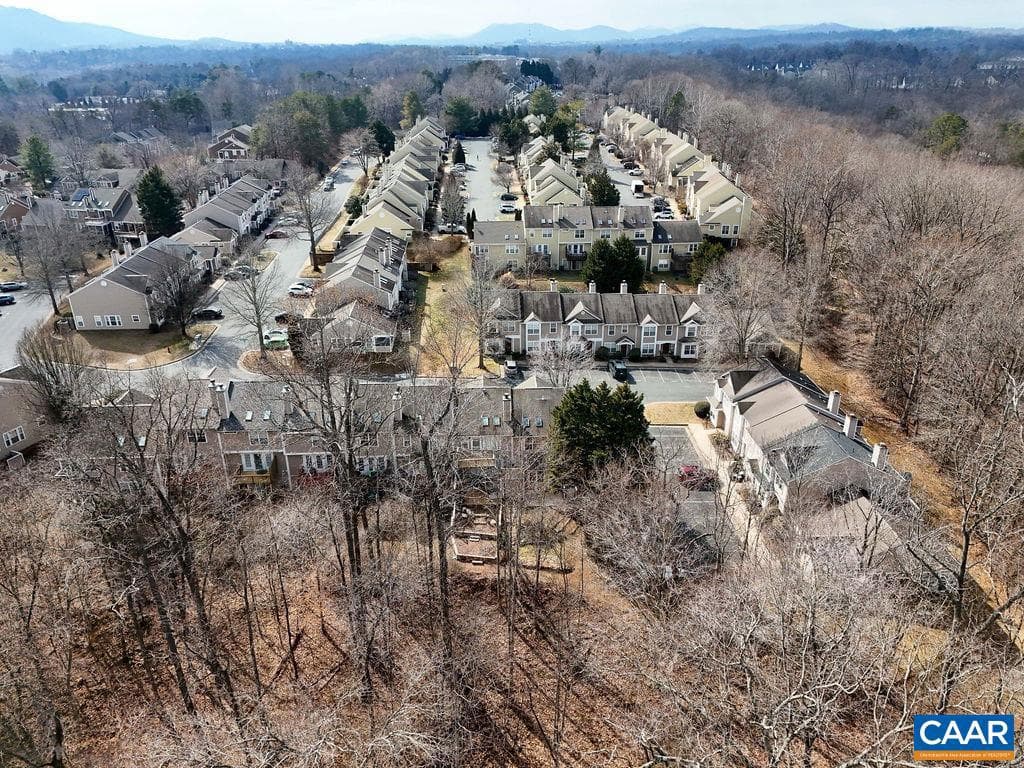 1411 Glenside Green photo 28