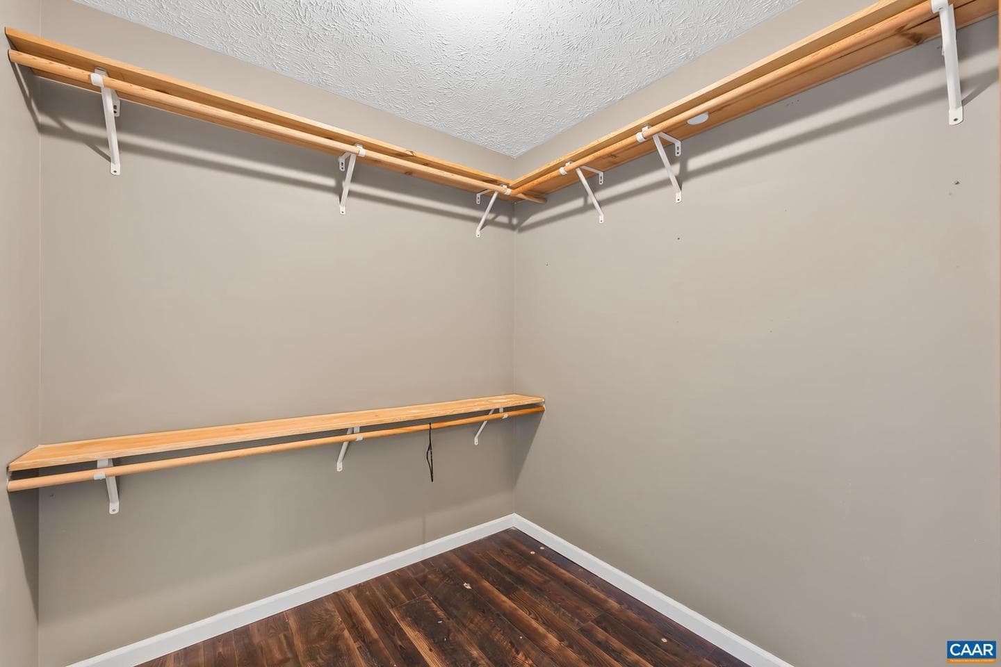 112 Lee St photo 18