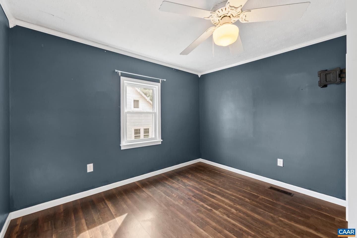 112 Lee St photo 22