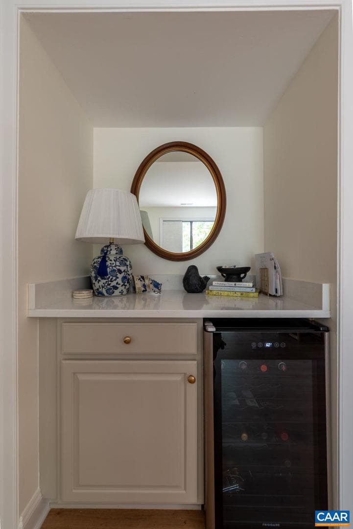 320 Harvest Dr photo 17