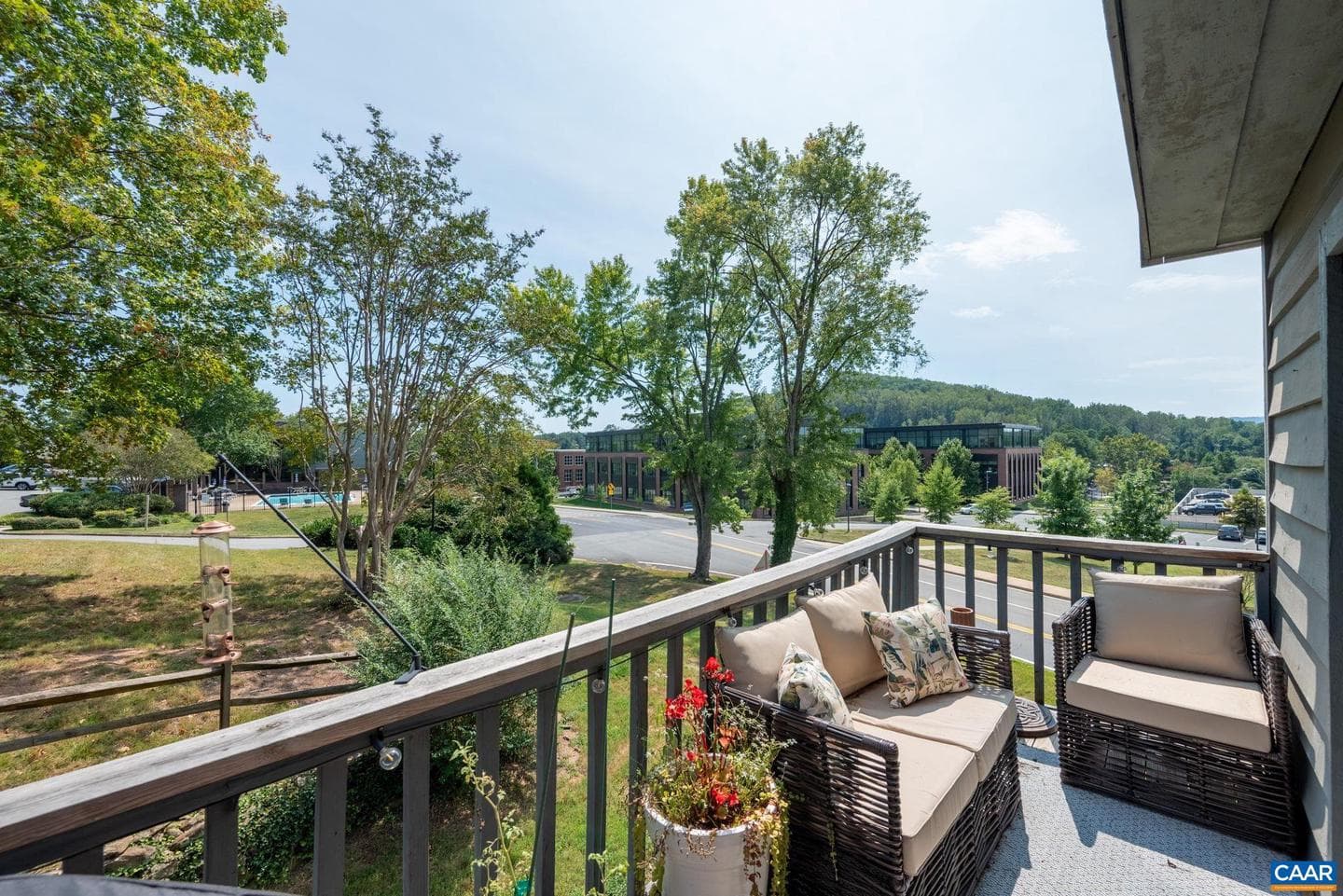 320 Harvest Dr photo 21