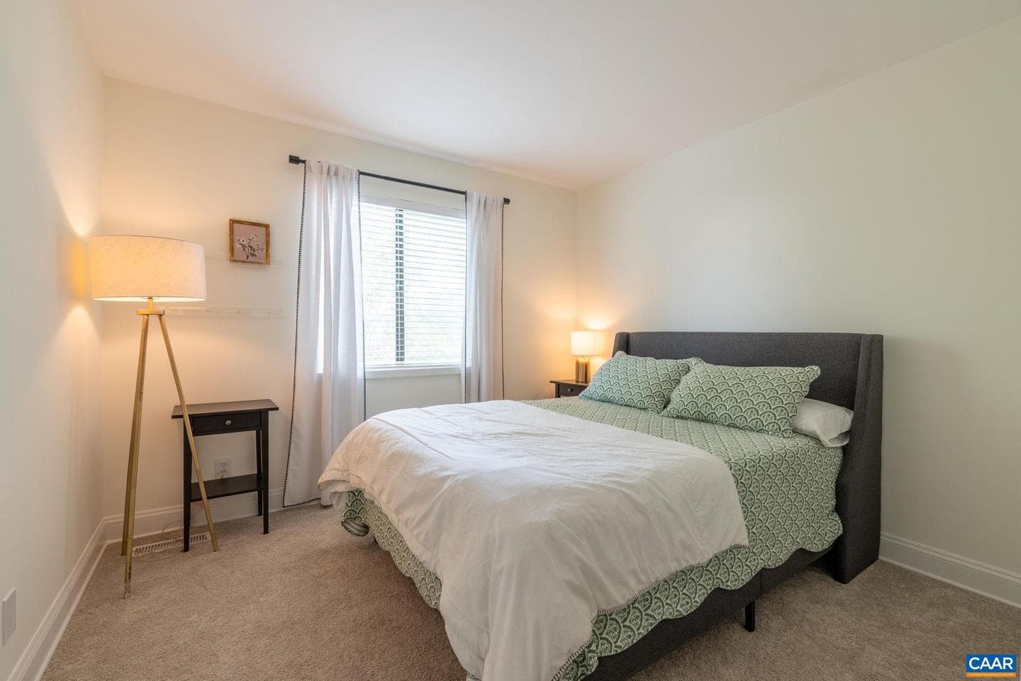 320 Harvest Dr photo 25