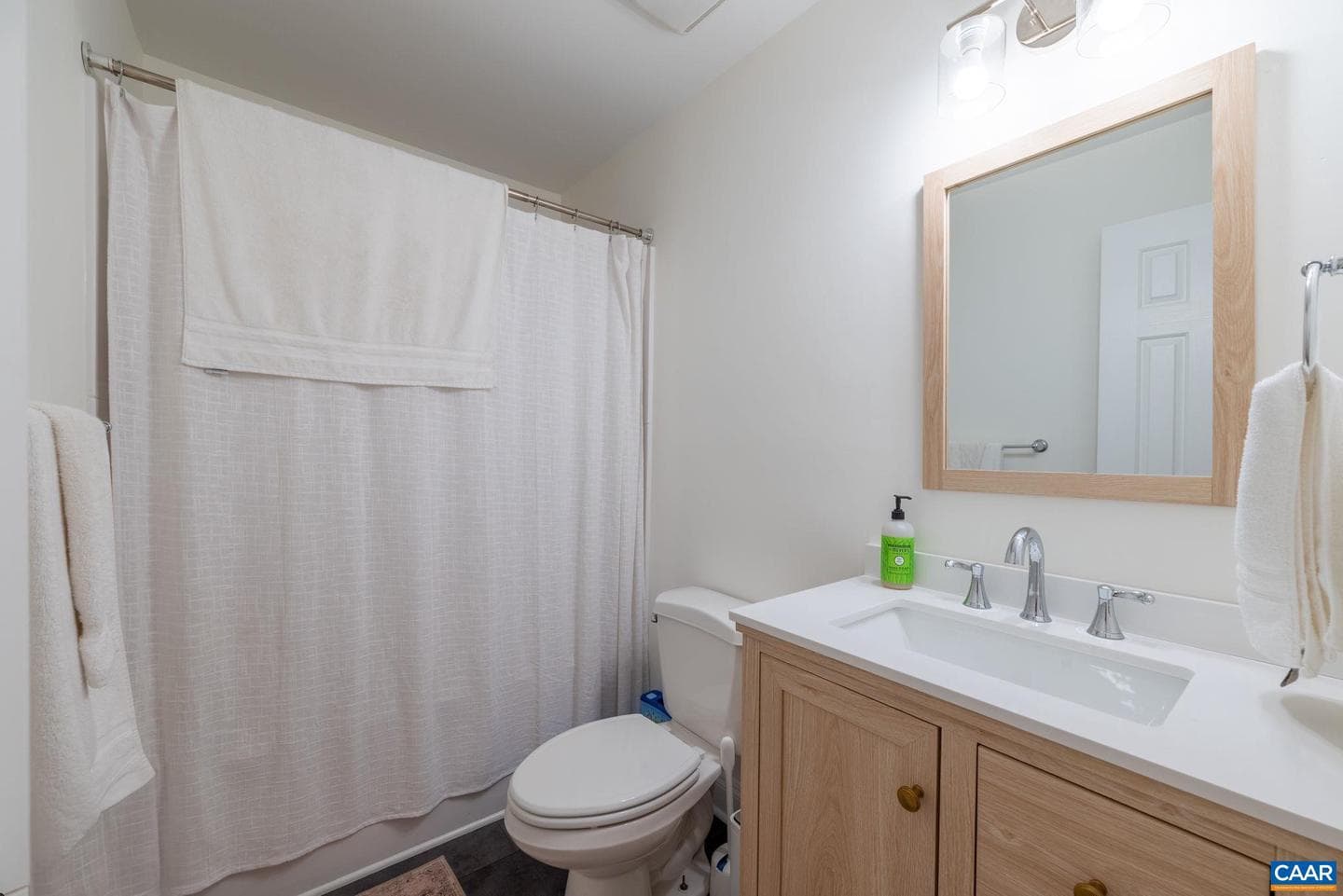 320 Harvest Dr photo 28
