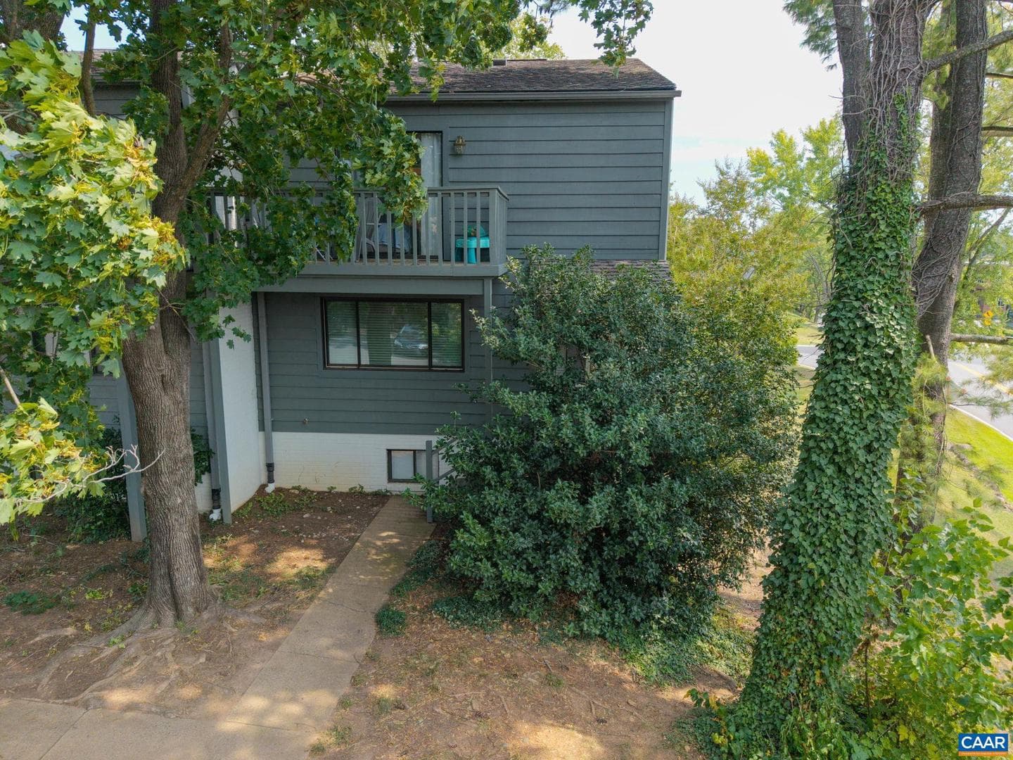 320 Harvest Dr photo 55
