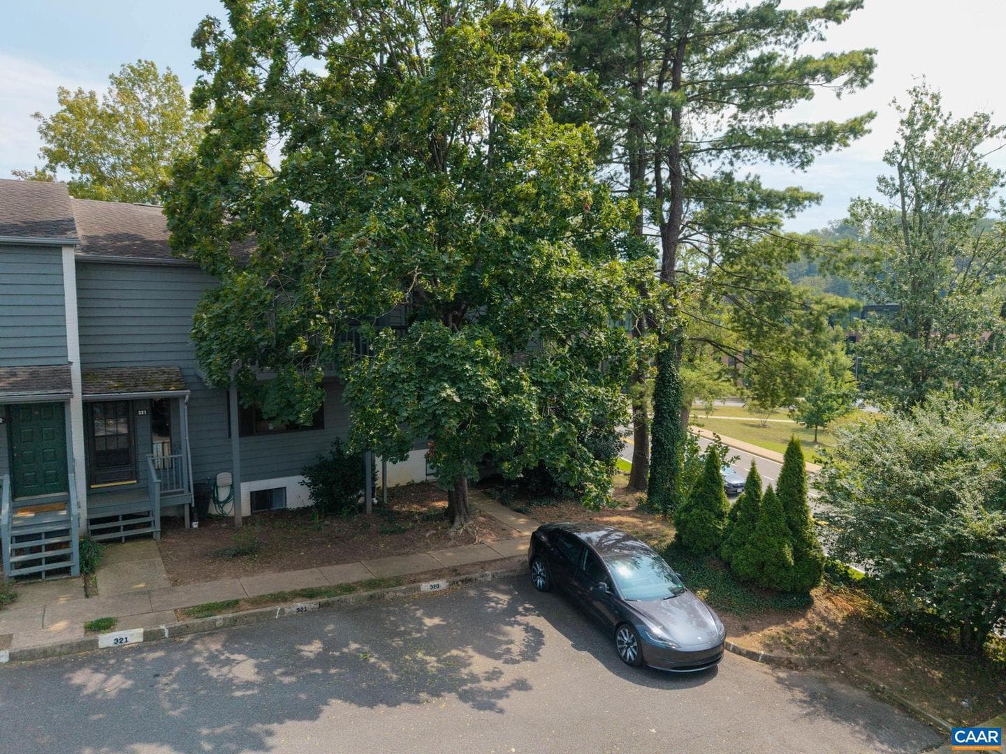 320 Harvest Dr photo 57