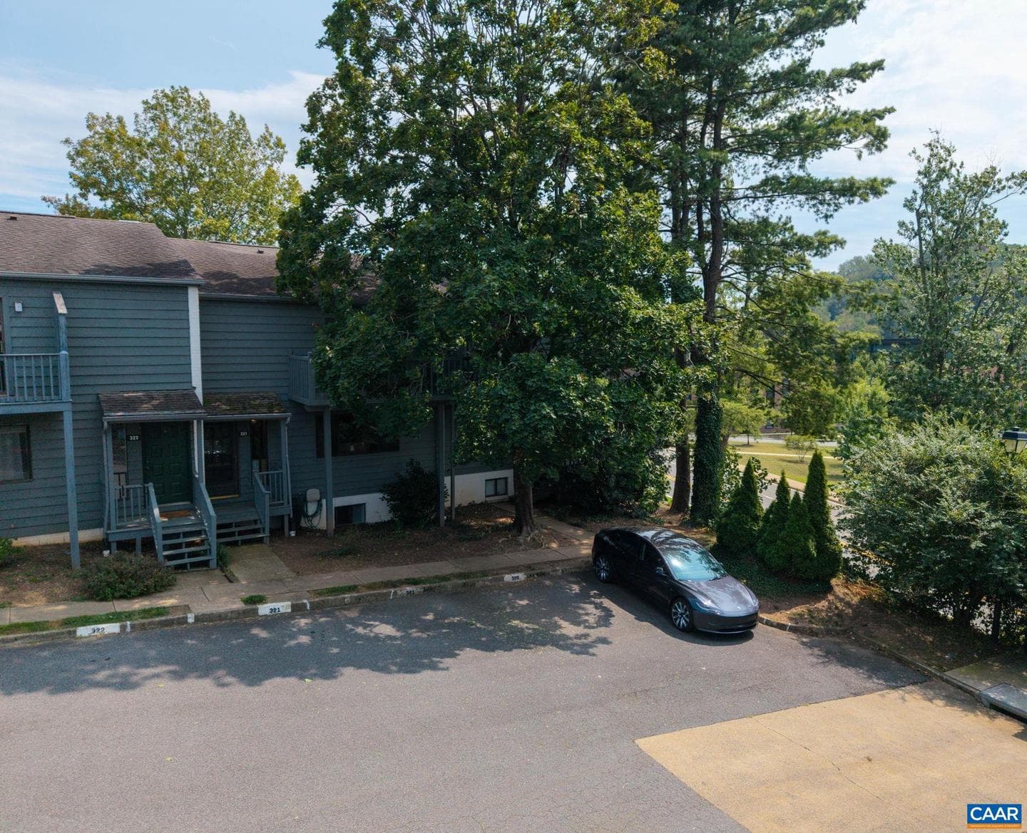 320 Harvest Dr photo 58