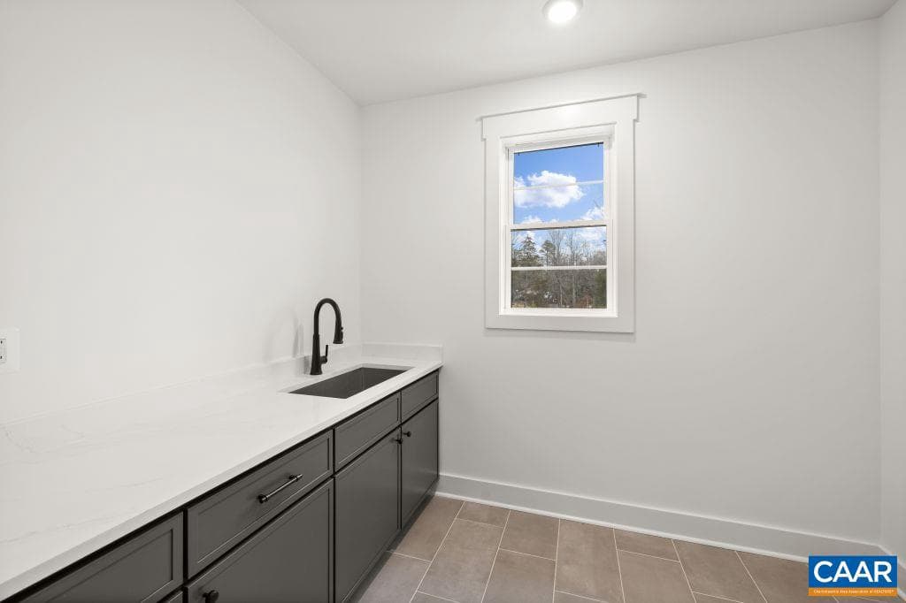 3769 Stony Point Rd photo 26