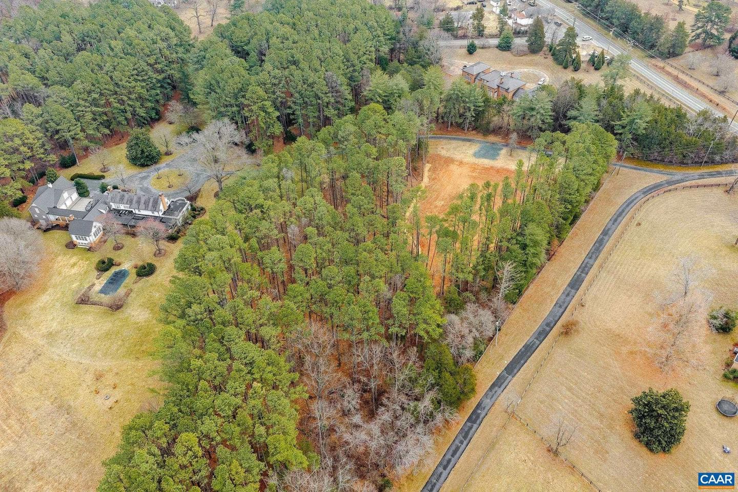 3.12 Acres Tbb Garth Rd photo 3